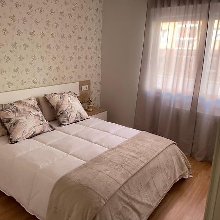 Apartamento Cuatro Estaciones Calahorra Extérieur photo