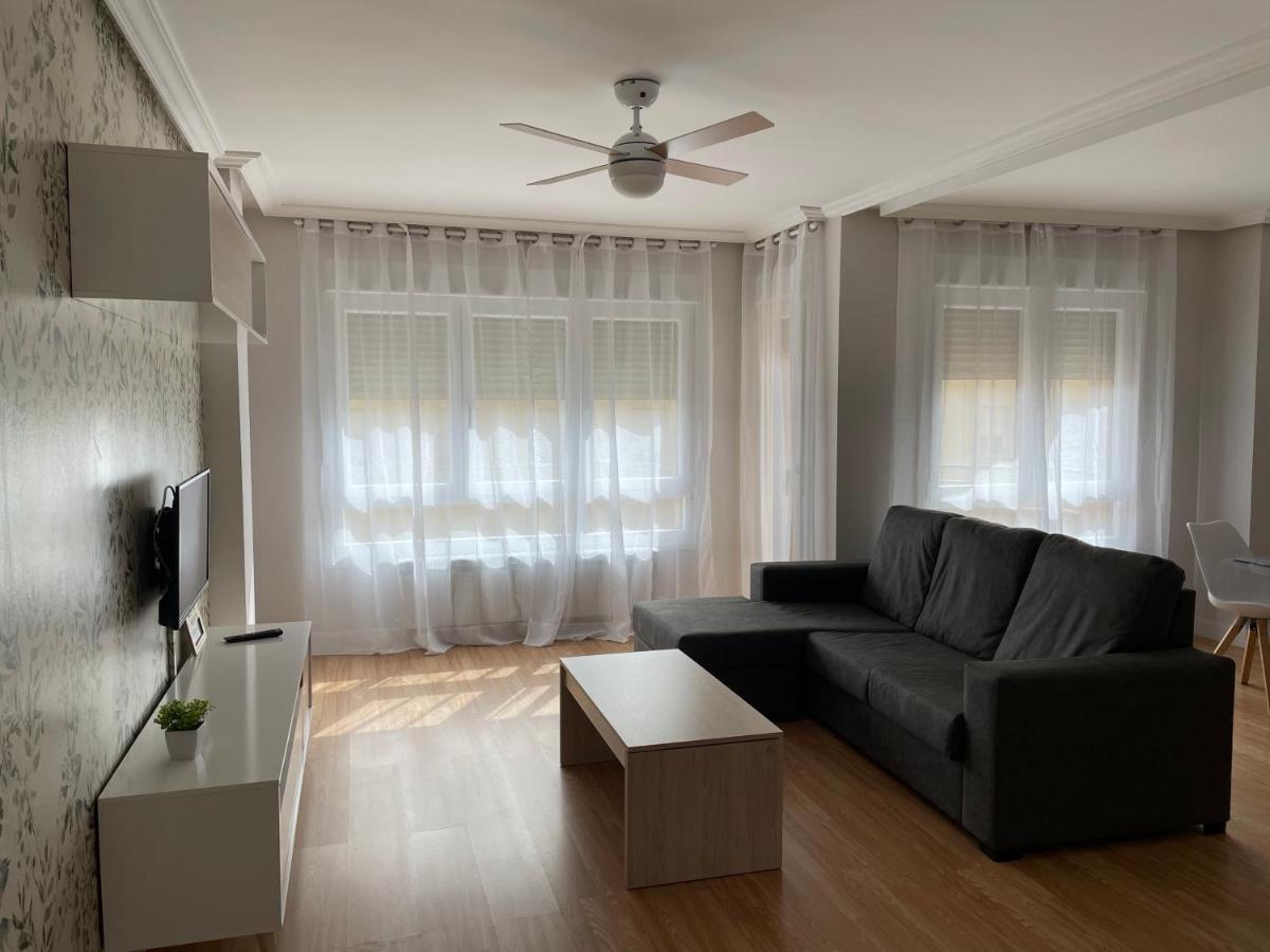 Apartamento Cuatro Estaciones Calahorra Extérieur photo