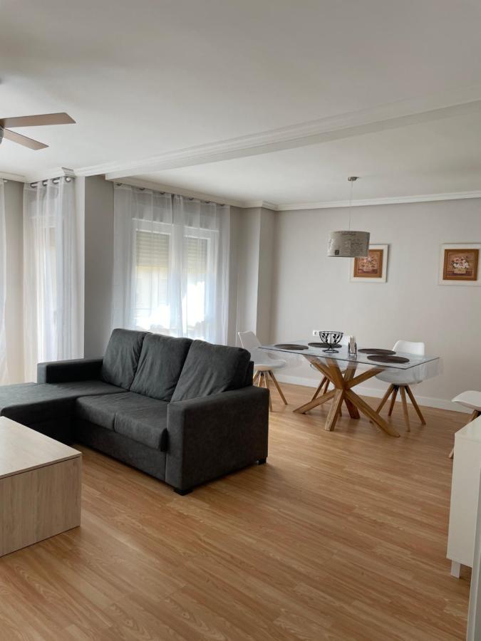 Apartamento Cuatro Estaciones Calahorra Extérieur photo