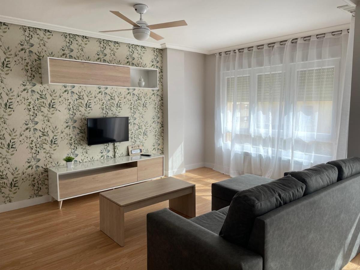 Apartamento Cuatro Estaciones Calahorra Extérieur photo